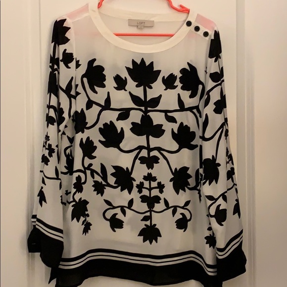 Loft black and white floral blouse - Picture 2 of 5